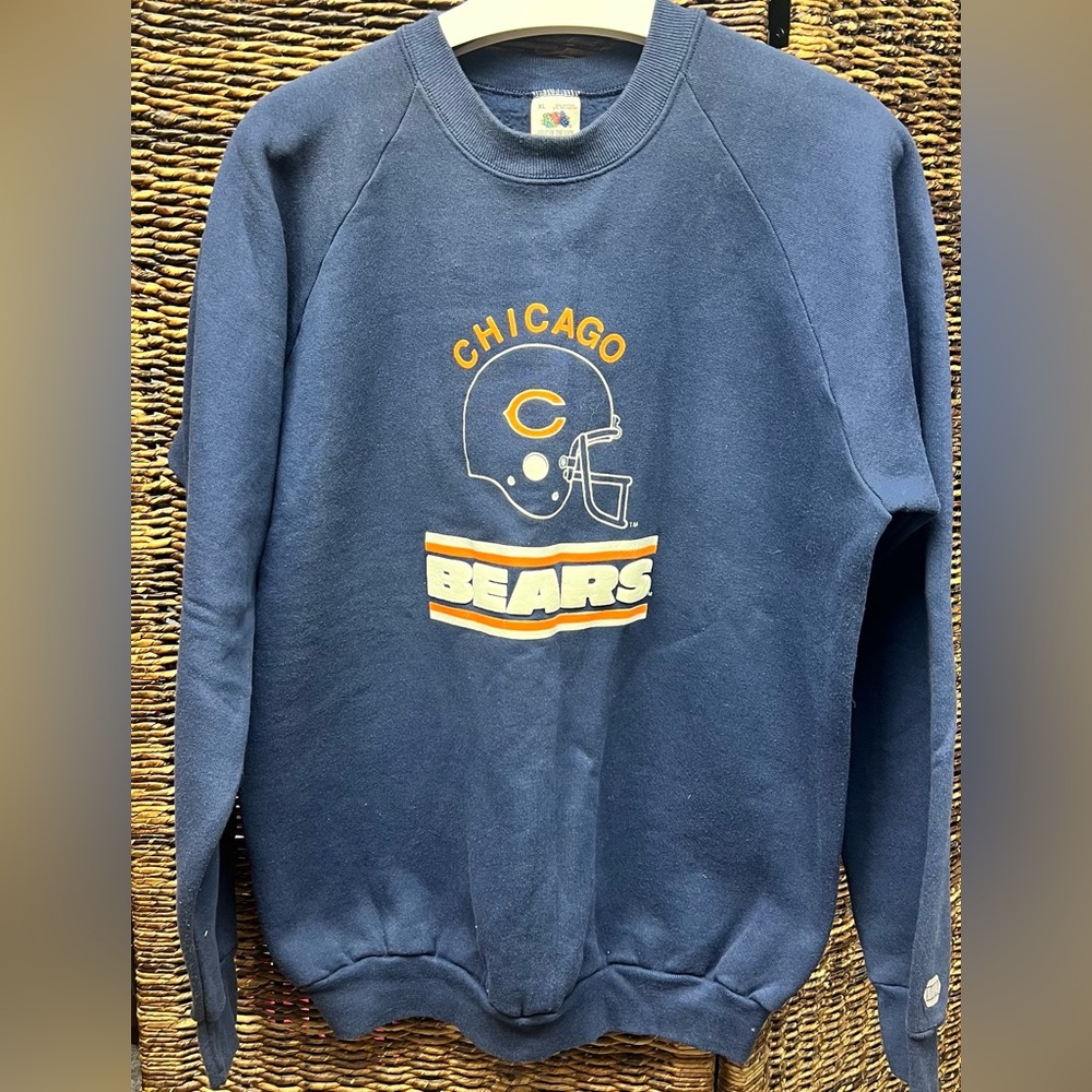 Chicago Bears Blue Crewneck Sweatshirt-Fruit of the Loom paper tag, XLarge